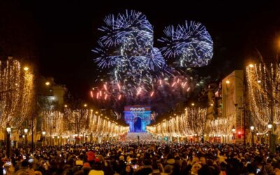 Silvester 2023 Paris feiert den Jahreswechsel 2024 auf den Champs Élysées