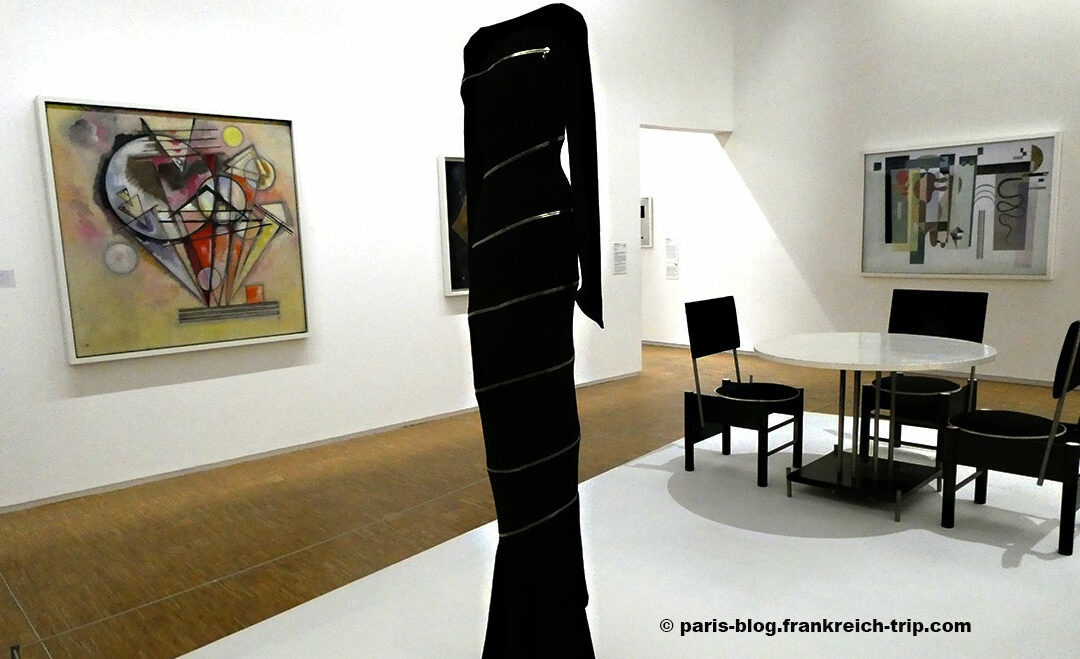 Mode im Dialog mit Kunst – Centre Pompidou