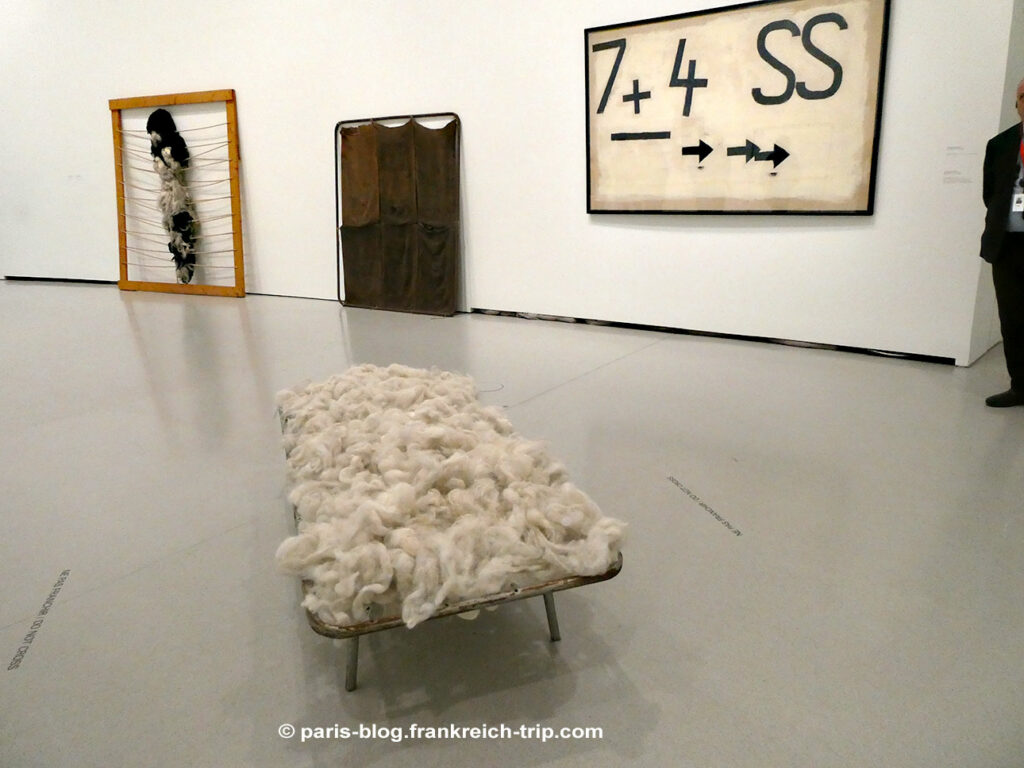 Arte Povera in der Bourse de Commerce Paris