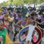 Tropischer Karneval in Paris